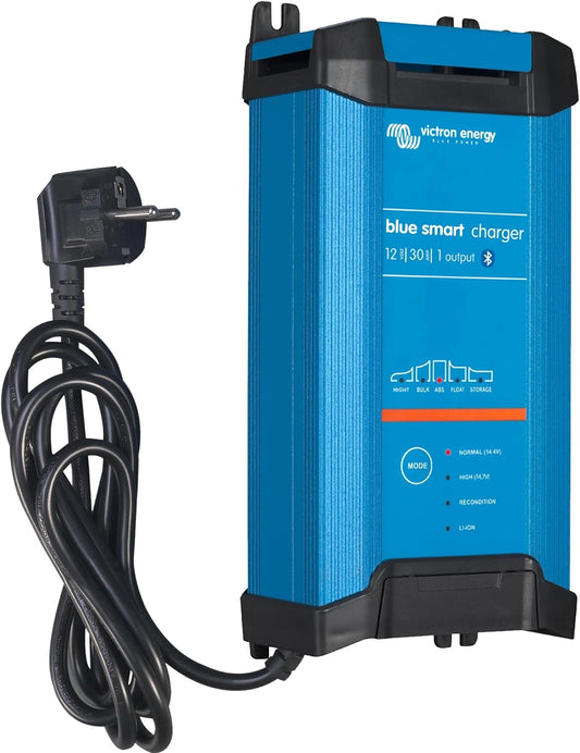 Victron Energy azul inteligente IP22 12-Voltios 30 amperios 230V - Cargador de Batería de Salida Única CEE 7/7, Bluetooth